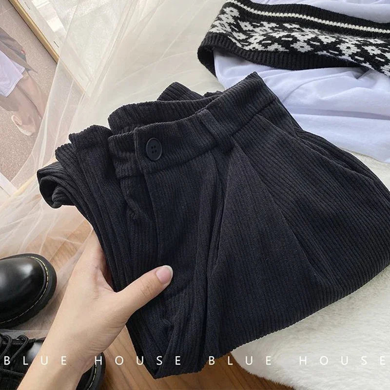 Calça Feminina de Veludo Cotelê Cintura Alta