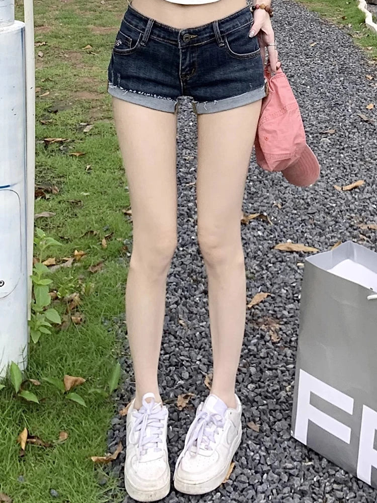 Shorts Jeans Feminino Slim Cintura Baixa