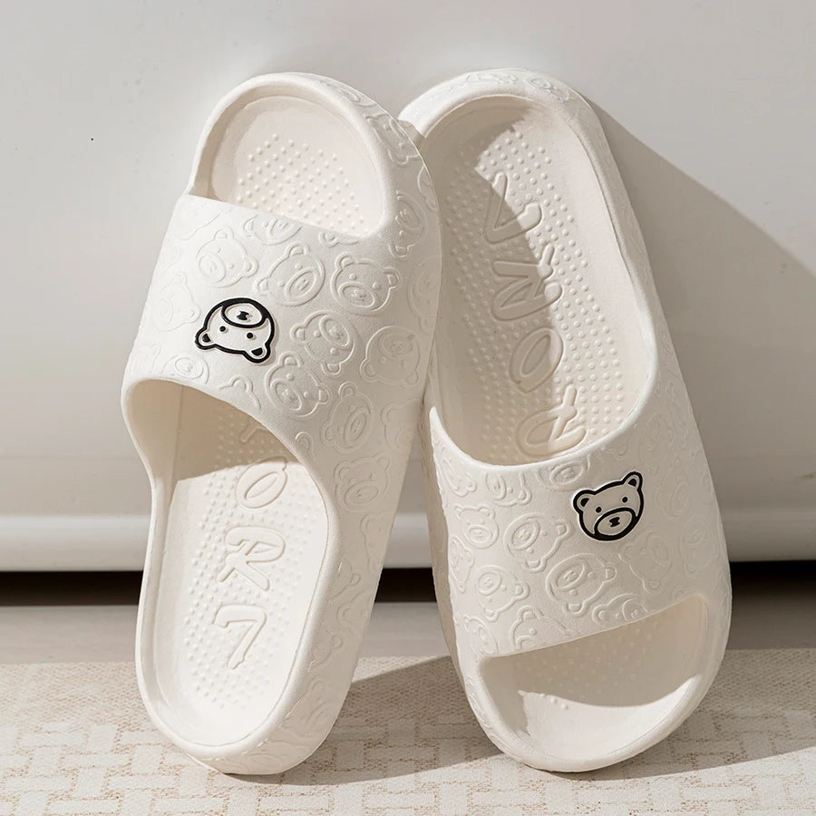 Chinelo Casual com Estampa de Ursinho