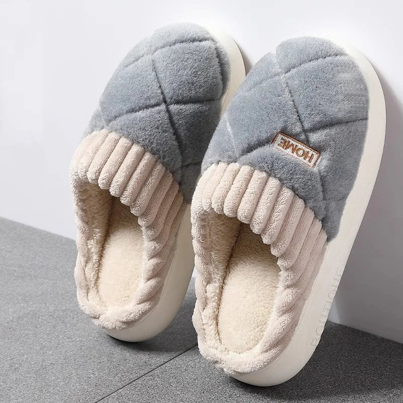 Pantufa Unissex Plush Antiderrapante