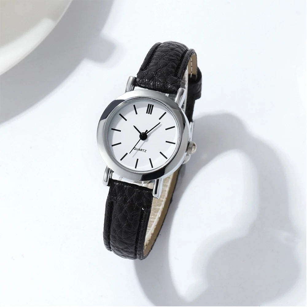 Relógio Feminino Casual de Quartzo com Mostrador Pequeno e Pulseira de Couro