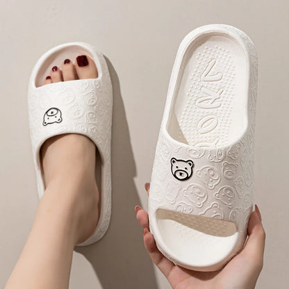 Chinelo Casual com Estampa de Ursinho