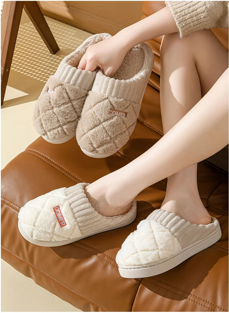 Pantufa Unissex Plush Antiderrapante