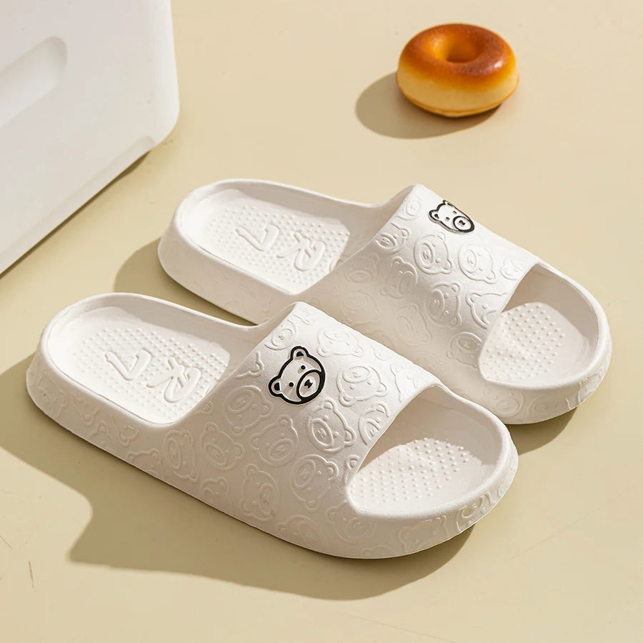 Chinelo Casual com Estampa de Ursinho