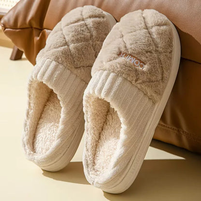 Pantufa Unissex Plush Antiderrapante